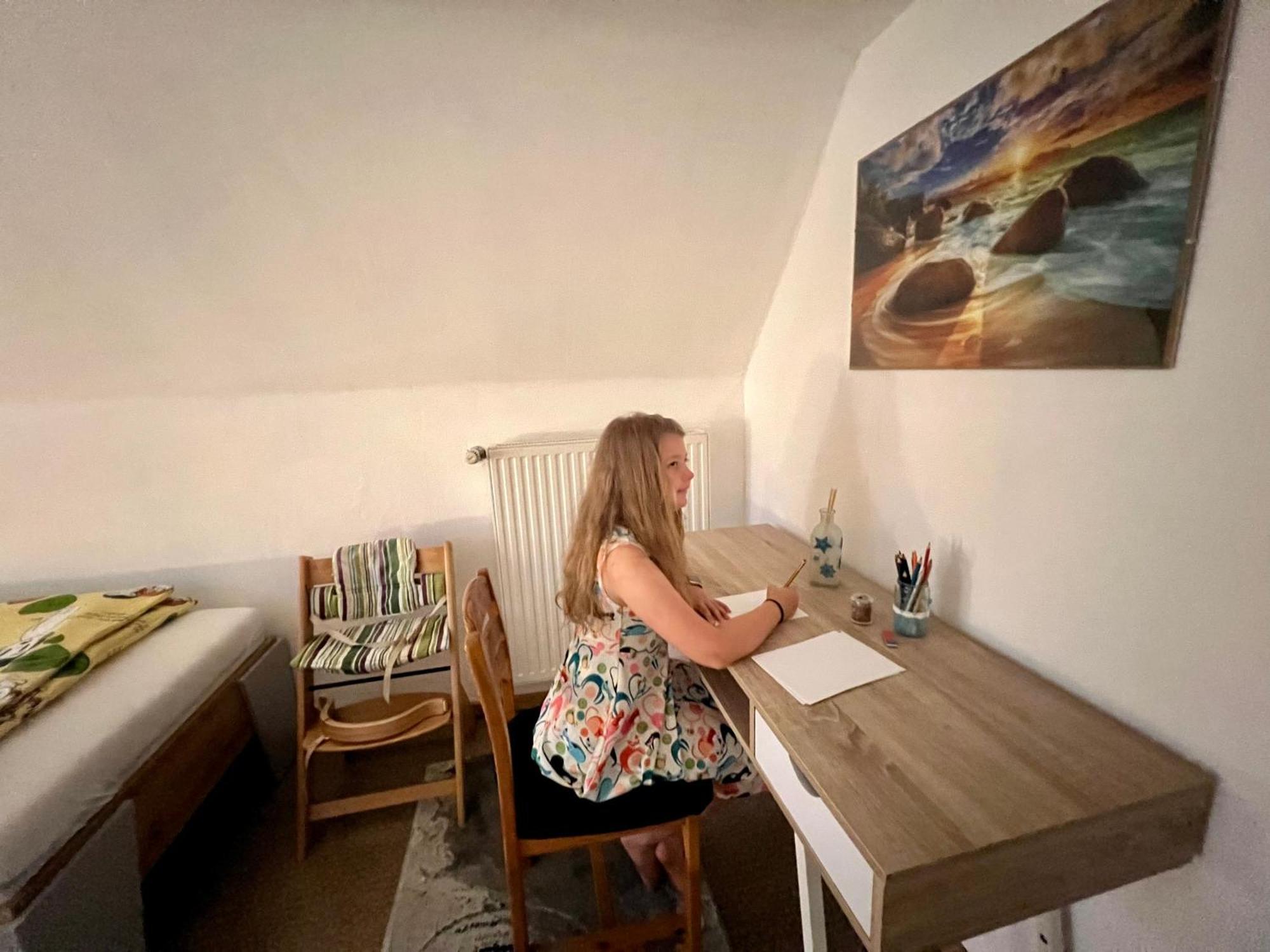 Haus Gruber - Valentina & Gabriel In Der Waldheimat Lägenhet Krieglach Exteriör bild